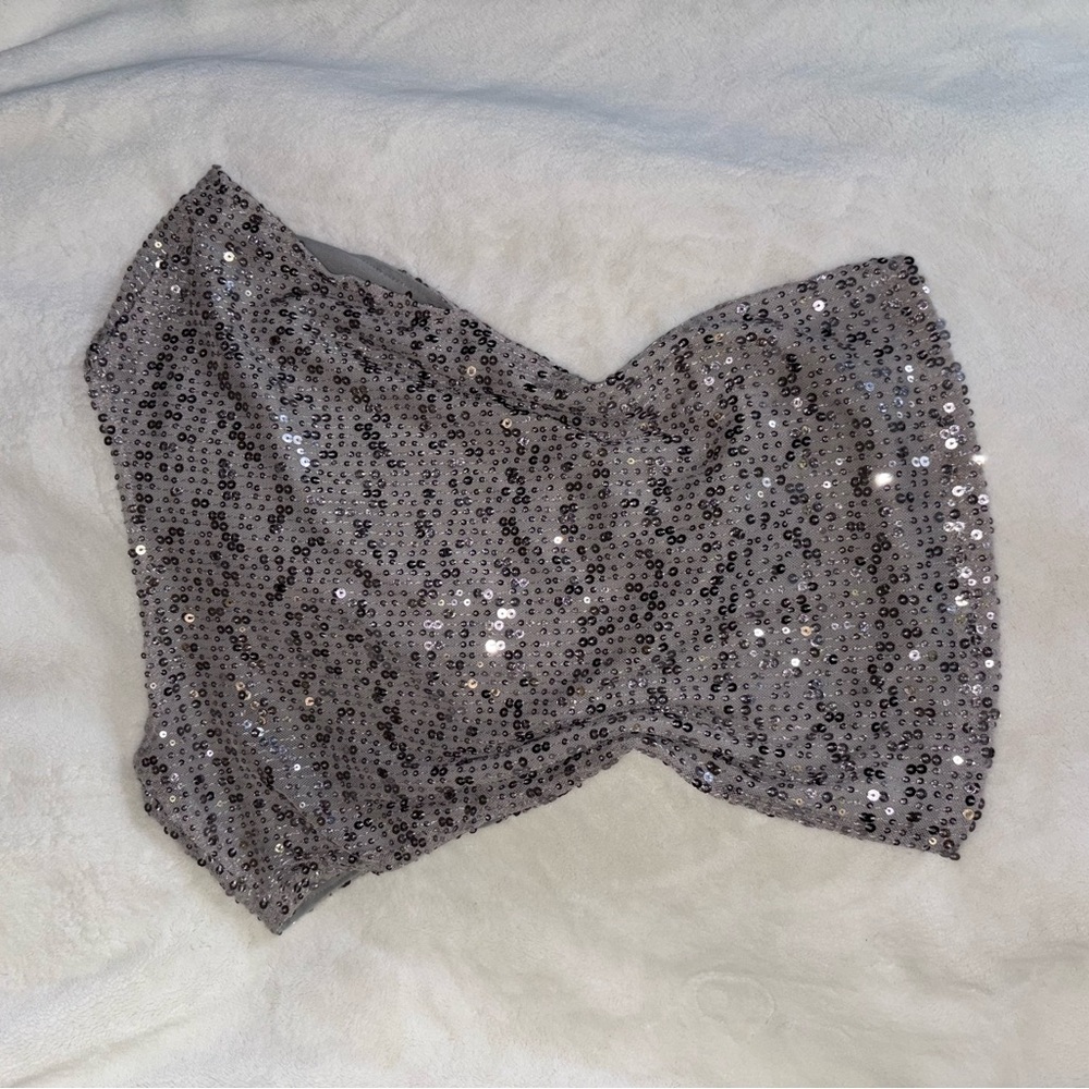 Silver Sequin Motel Rocks backless top - Picture 2 of 3